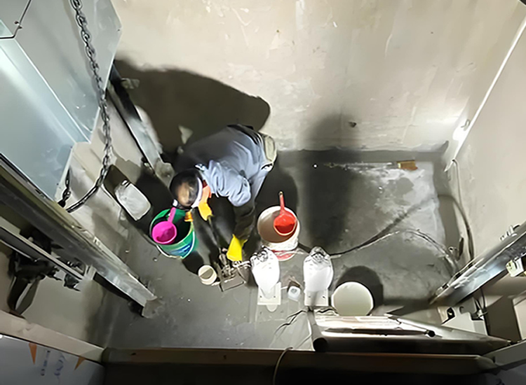 ���ݾ���©